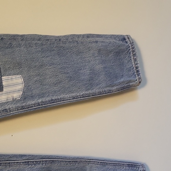 American Eagle High Rise Straight Leg- Quilt  Patch Mom Jeans - Picture 5 of 7